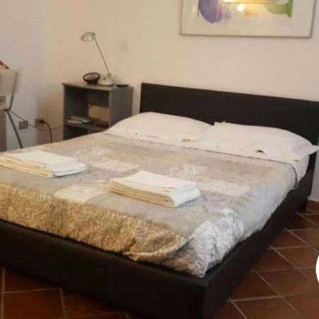 Conti Apartment Флоренція Екстер'єр фото